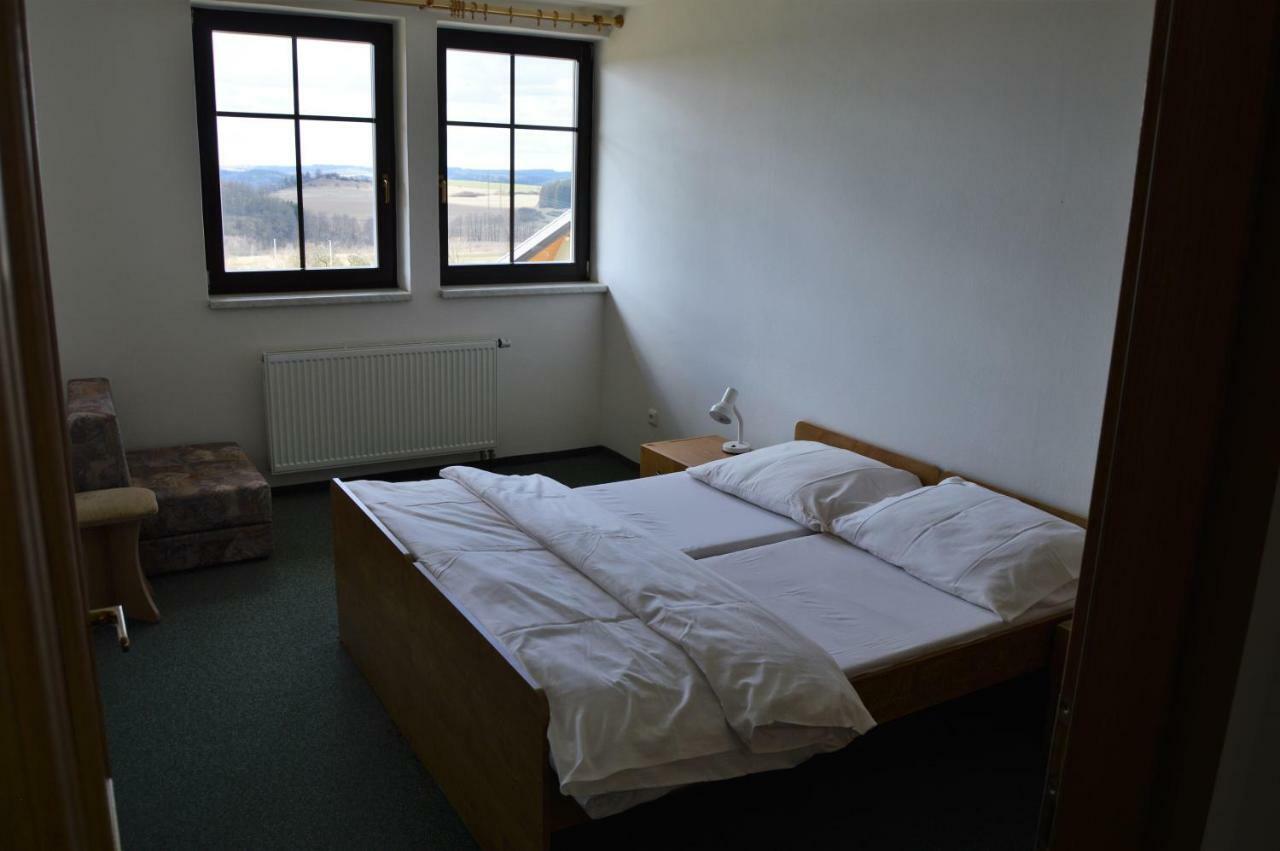 Campingplatz V Raji - Palda