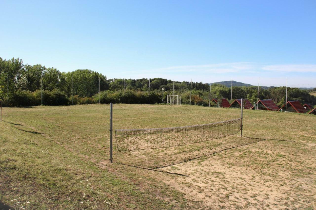 V Raji - Palda Campingplatz Rovensko pod Troskami
